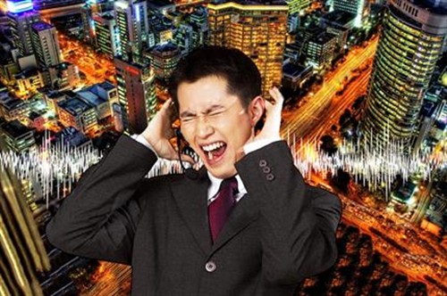 不要等到年老失聰才用降噪耳機